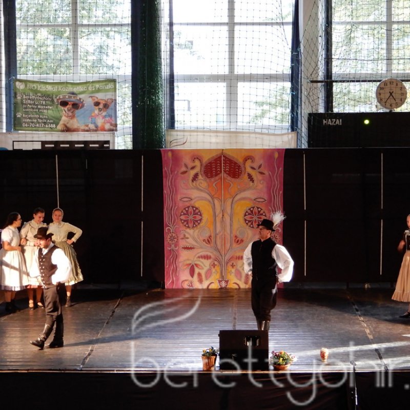 Kovács Kati koncertezett az időseknek 23